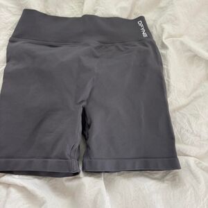 DFYNE Gray Compression Scrunch Impact Activewear Gym Women's Grey Medium Shorts